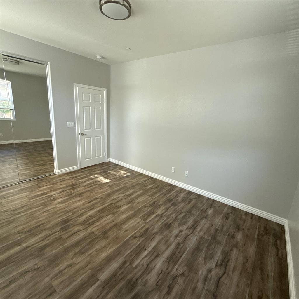 Room for Rent w/ Private Full Bath