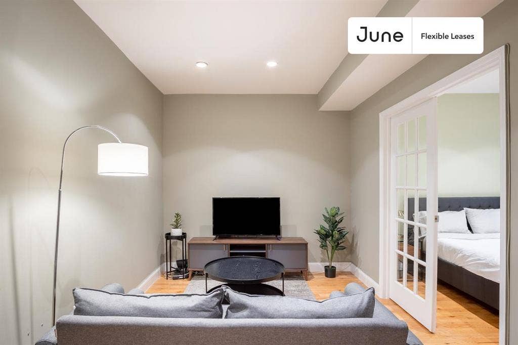 1 BR in New York City