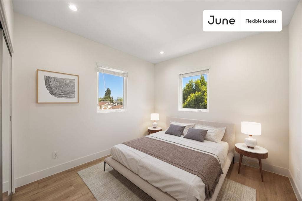 4 BR in Los Angeles