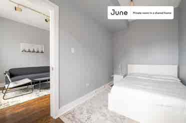 3 BR in Chicago