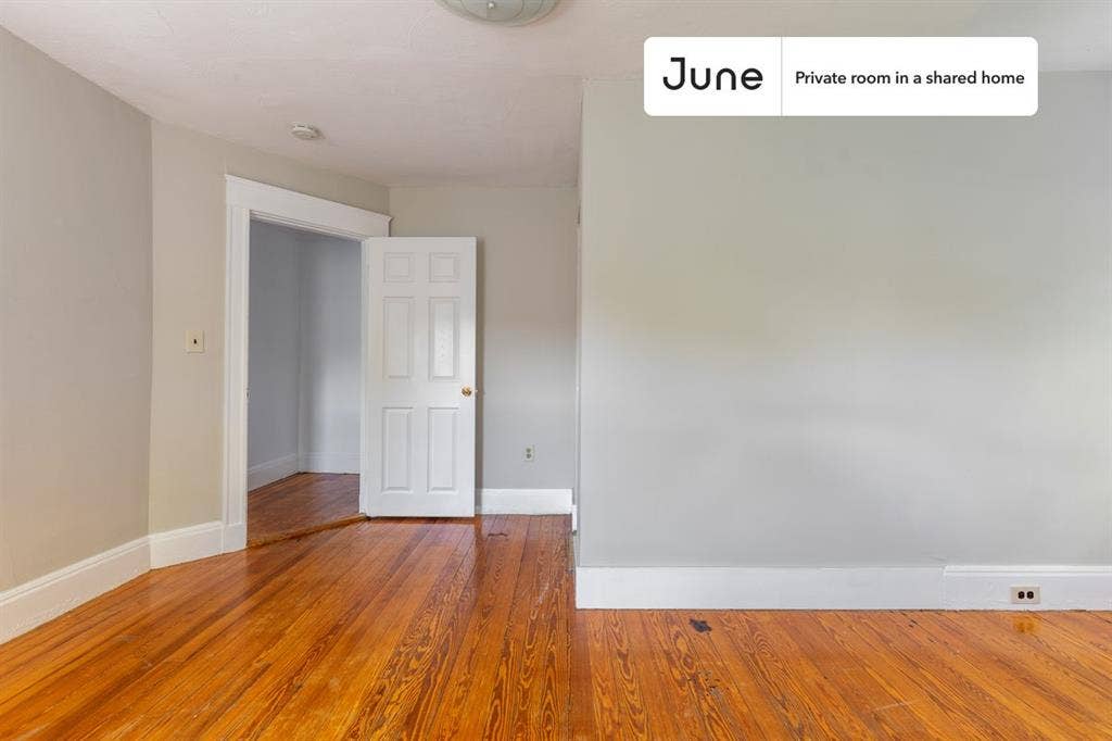 9 BR in Boston