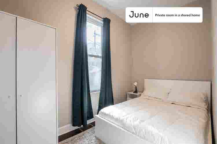 5 BR in Chicago