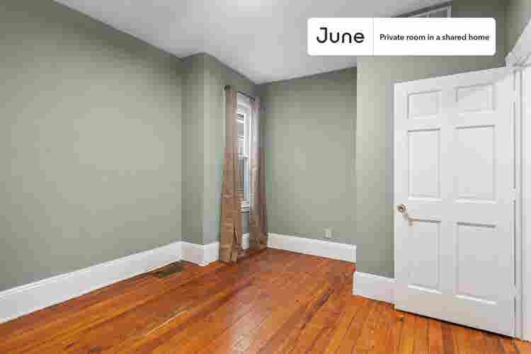 4 BR in Boston