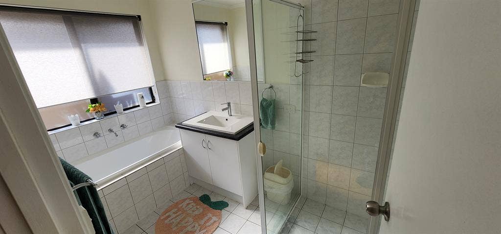 Craigmore home with vacant room