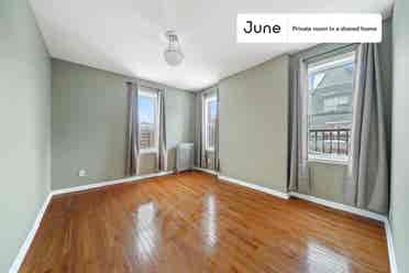 4 BR in New York City