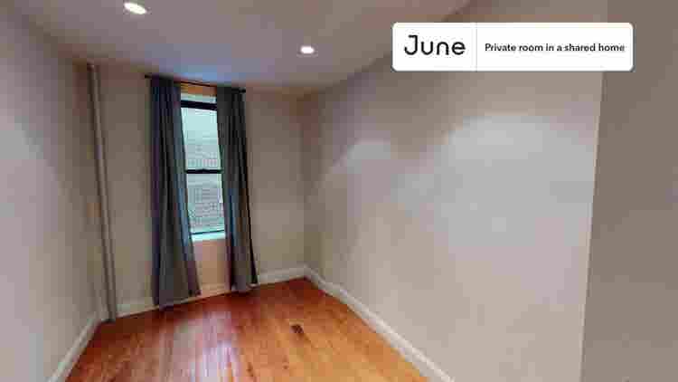 2 BR in New York City