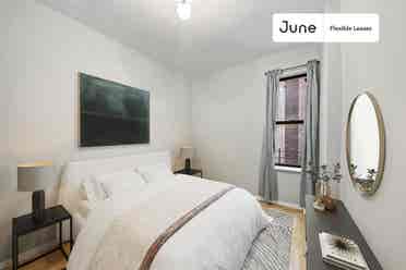 3 BR in New York City