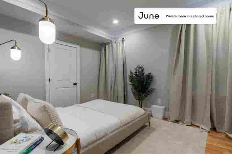 4 BR in Boston