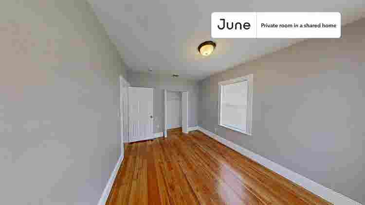 4 BR in Boston