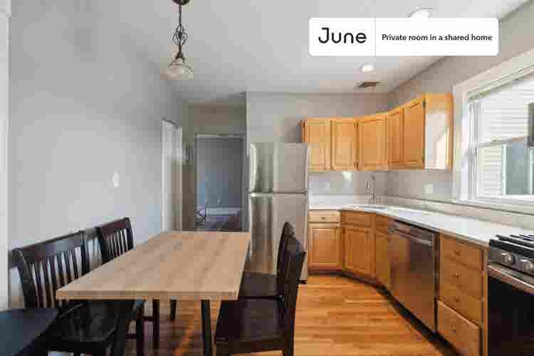 4 BR in Boston