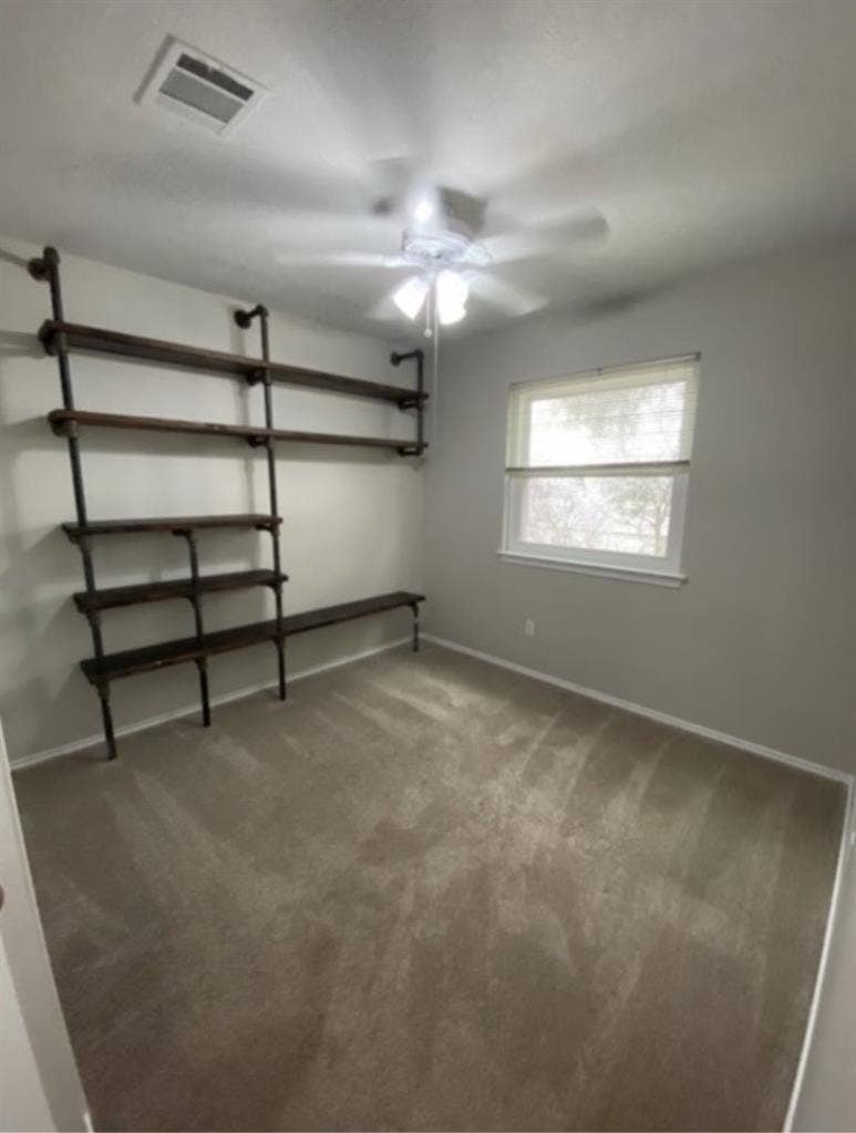 Single Room for Lease!