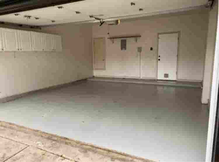 Single Room for Lease!