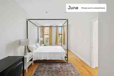 4 BR in New York City