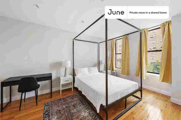 4 BR in New York City