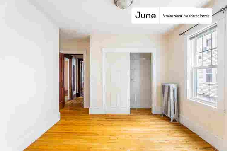 4 BR in Boston