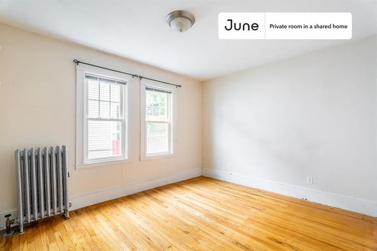 4 BR in Boston