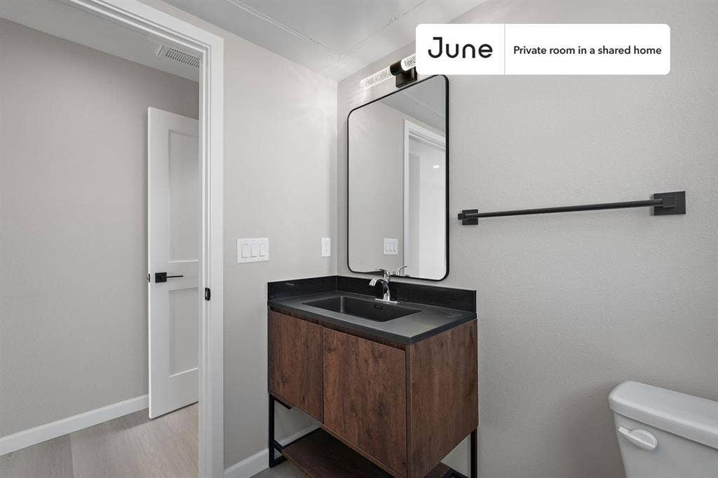 5 BR in Los Angeles