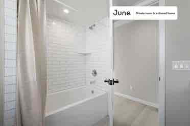 5 BR in Los Angeles