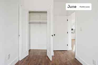 4 BR in New York City