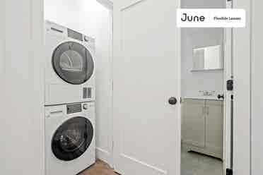 4 BR in New York City