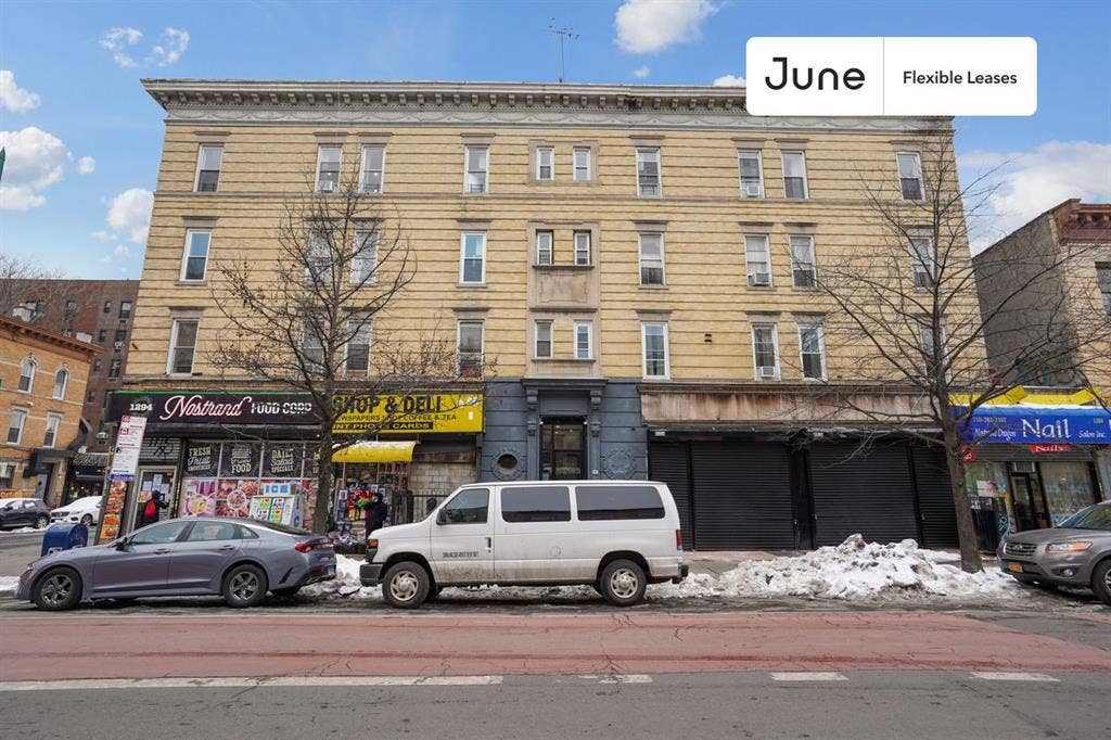 4 BR in New York City