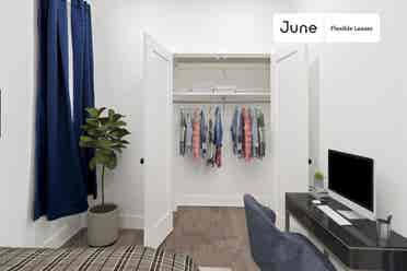 4 BR in New York City
