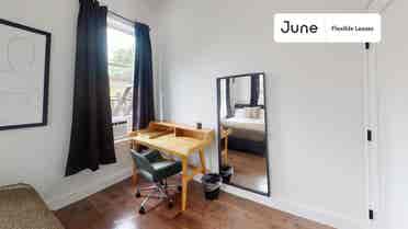 4 BR in New York City