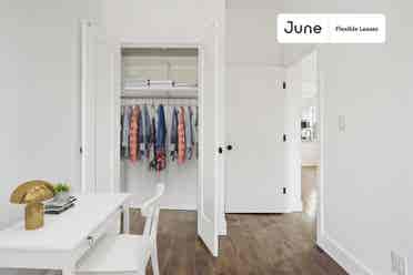 4 BR in New York City