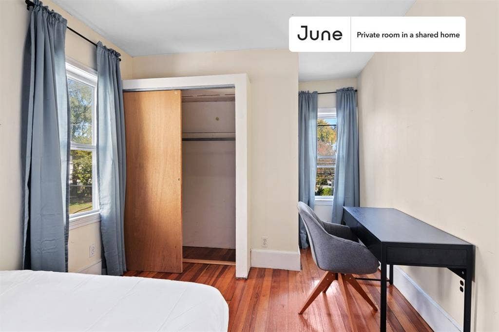 6 BR in Boston