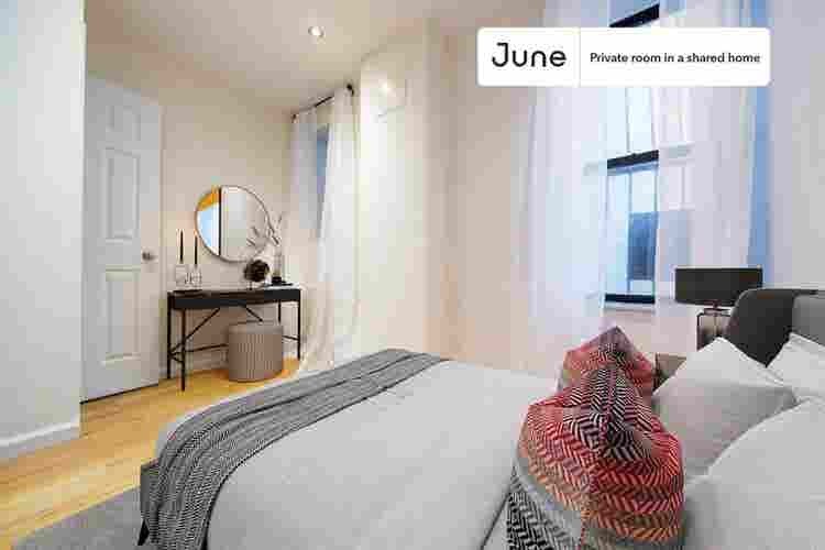 4 BR in New York City