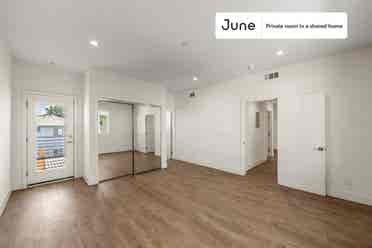 4 BR in Los Angeles