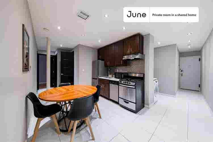 4 BR in New York City