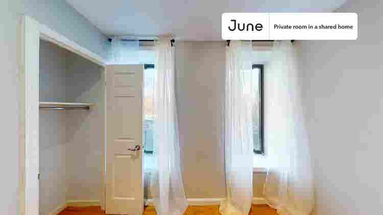 4 BR in New York City