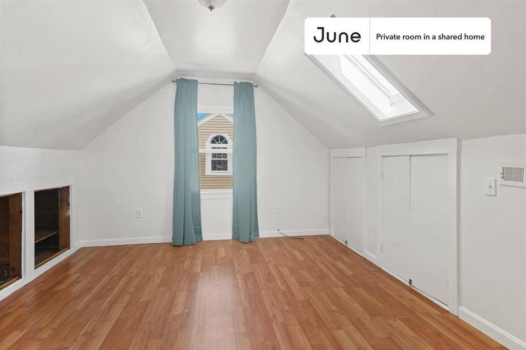 6 BR in Boston