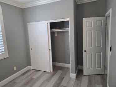 Share home, 
Quiet, peaceful area