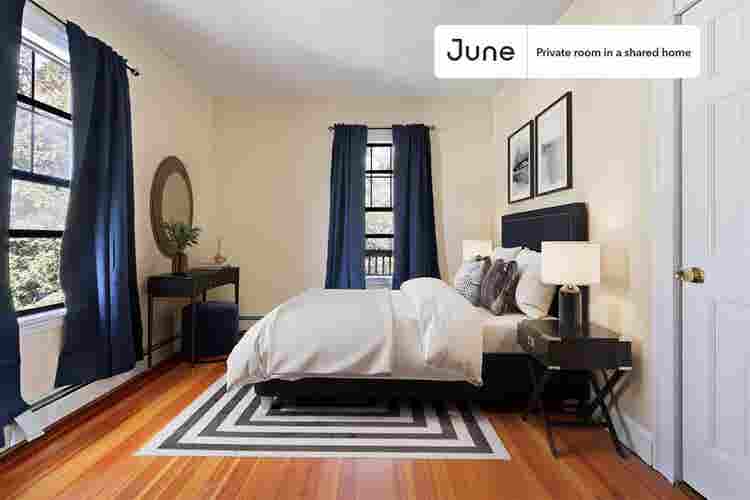 4 BR in Boston