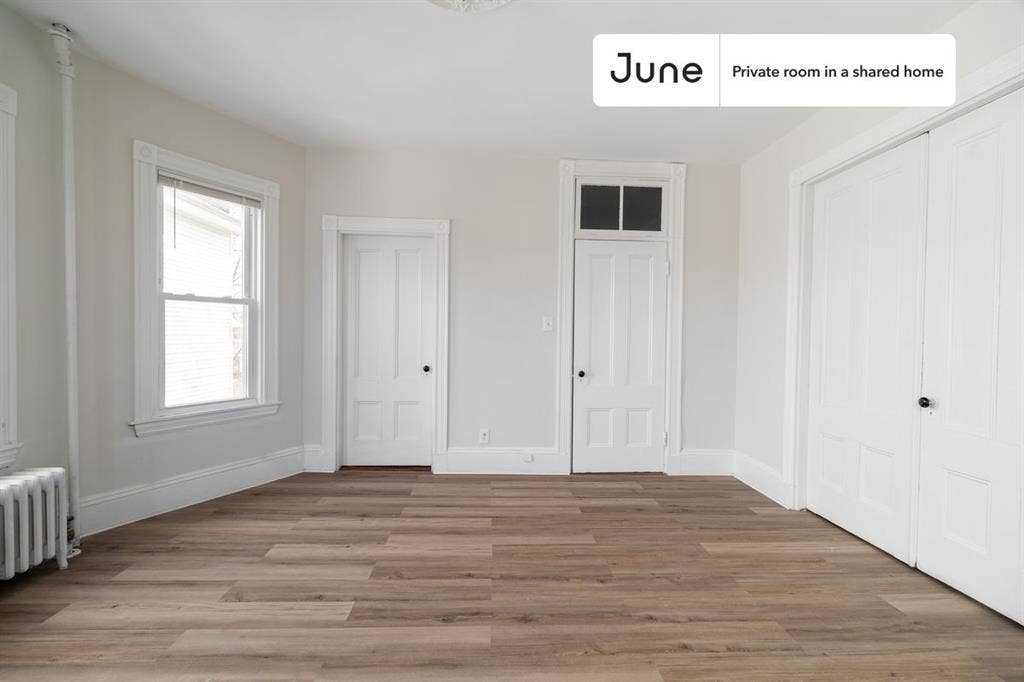 3 BR in Boston