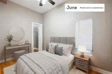 3 BR in Chicago