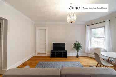 4 BR in Boston