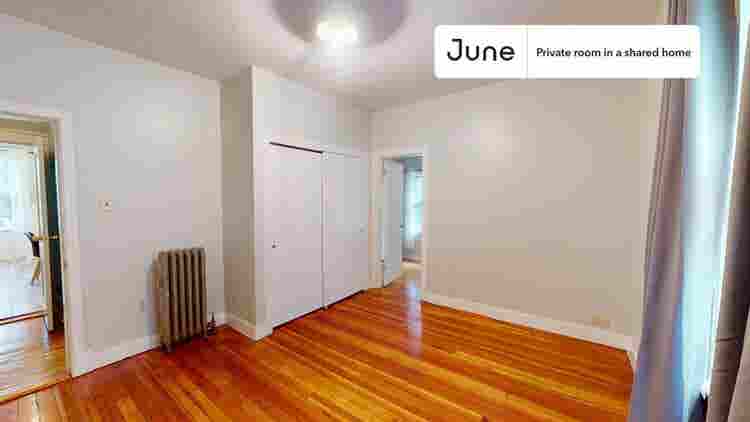 4 BR in Boston