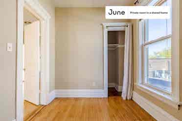 4 BR in Chicago