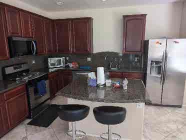 Great location. Close to Fwy