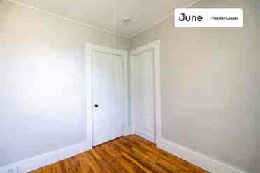 4 BR in Boston