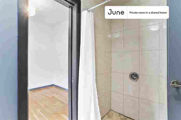 4 BR in New York City