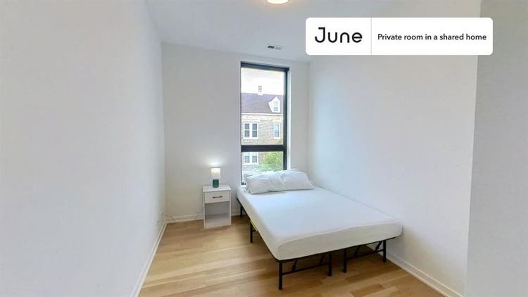 4 BR in Chicago
