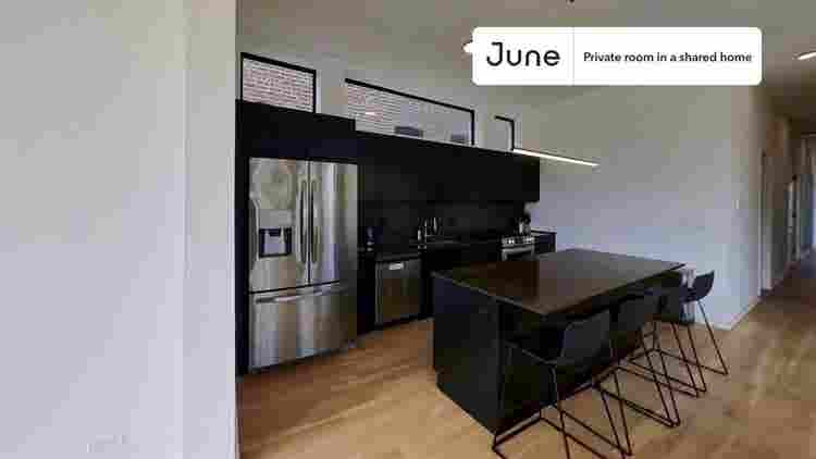 4 BR in Chicago