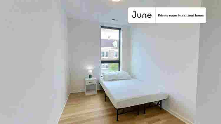 4 BR in Chicago