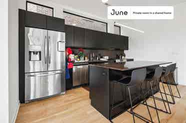 4 BR in Chicago