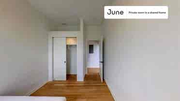 4 BR in Chicago