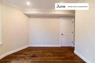 4 BR in Boston